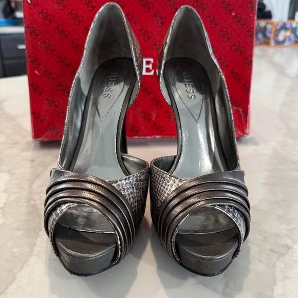 Guess Platform Snakeskin Peep Toe Locklyn Stiletto Heels Womens Size 8.5M Silver - Picture 5 of 9